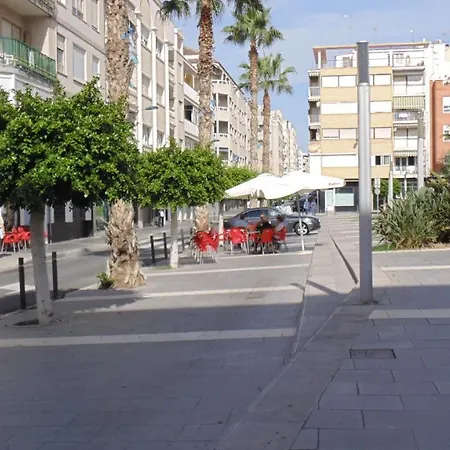 Apartment Moriones A. A150 M Del Mar En Centro De Ciudad *