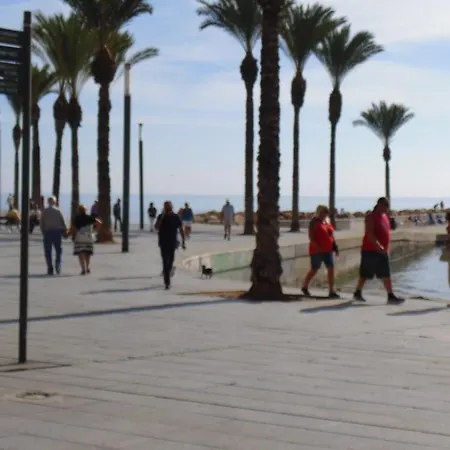 Διαμέρισμα Moriones A. A150 M Del Mar En Centro De Ciudad