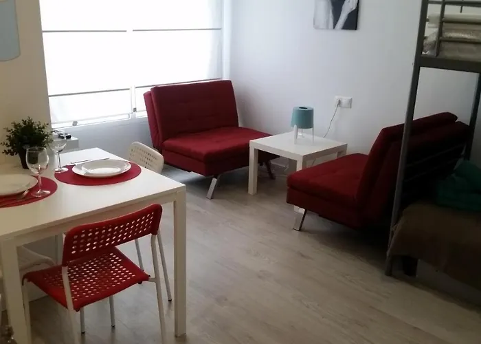 Apartment Moriones A. A150 M Del Mar En Centro De Ciudad *